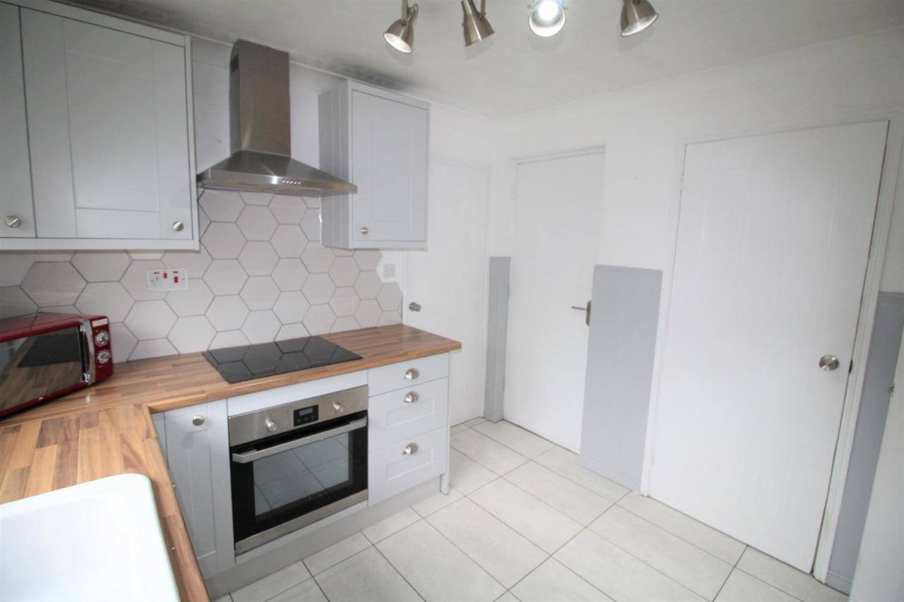 Doncaster - Warmsworth - Great Customer Feedback - 3 Bed Detached House - Private Garden & Parking Plus Garage - Quiet Cul De Sac Location - Dog Friendly - Fast Wifi - Close To Motorway Access Luaran gambar